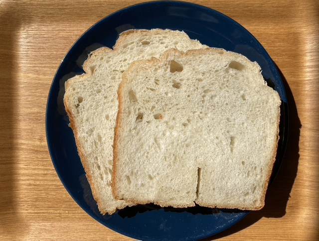ホームベーカリーで作る無添加食パンレシピ　スライス食パンの写真